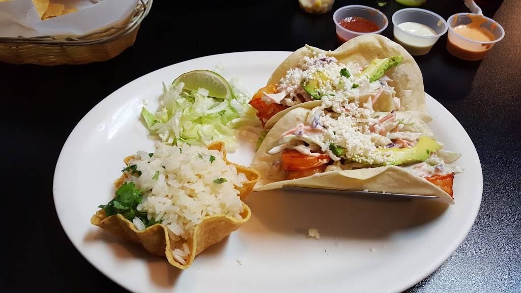 Alejandros Mexican Grill - Salem | restaurant | 1304 W Main St, Salem, VA 24153, USA | 5403871420 OR +1 540-387-1420