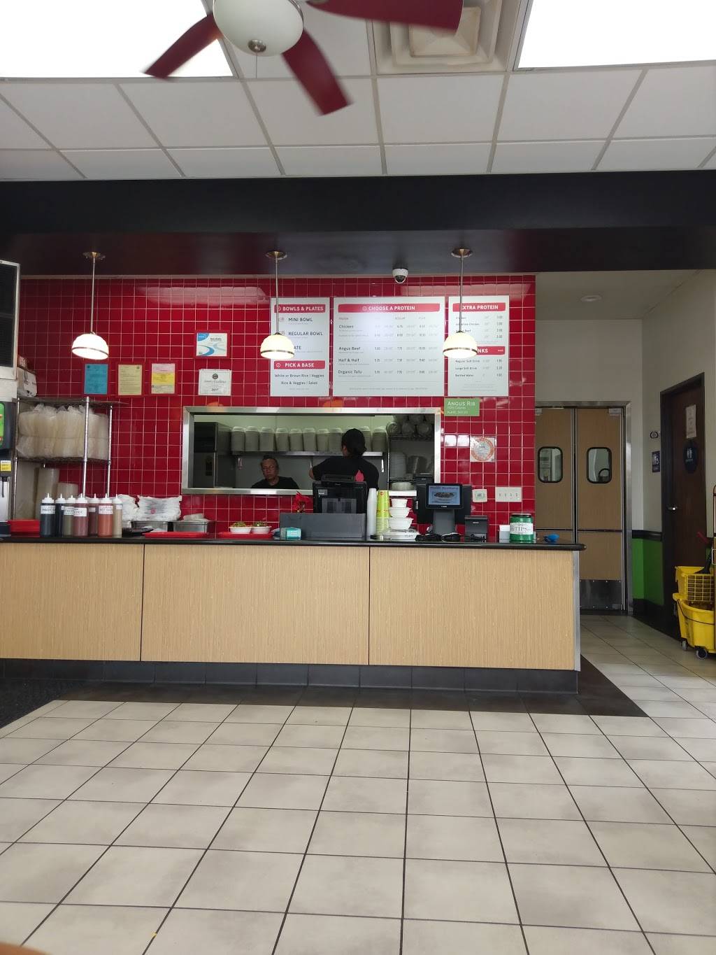 Flame Broiler | restaurant | 1009 N State College Blvd, Anaheim, CA 92806, USA | 7146870114 OR +1 714-687-0114