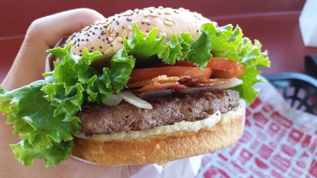 Jack in the Box | restaurant | 2141 W Deer Valley Rd, Phoenix, AZ 85027, USA | 6235820894 OR +1 623-582-0894