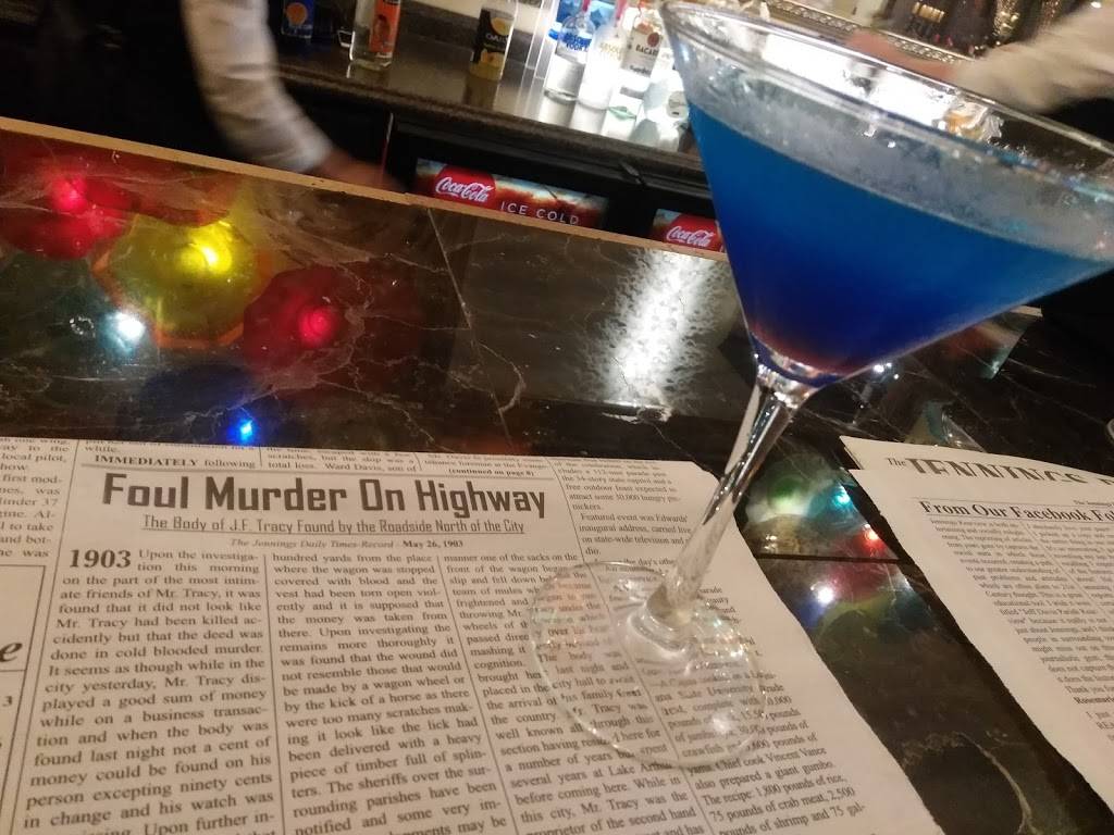 Charleston Bistro, Sweet Shoppe & Wine Bar | restaurant | 900 Ryan St, Lake Charles, LA 70601, USA | 3376026304 OR +1 337-602-6304