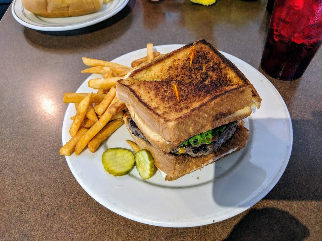 Kathys Country Kitchen | restaurant | 1045 N West End Blvd, Quakertown, PA 18951, USA | 2673474300 OR +1 267-347-4300