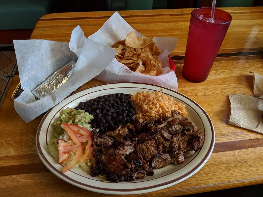 Taqueria Guadalajara | restaurant | 6 W Court St, Woodland, CA 95695, USA | 5306680628 OR +1 530-668-0628