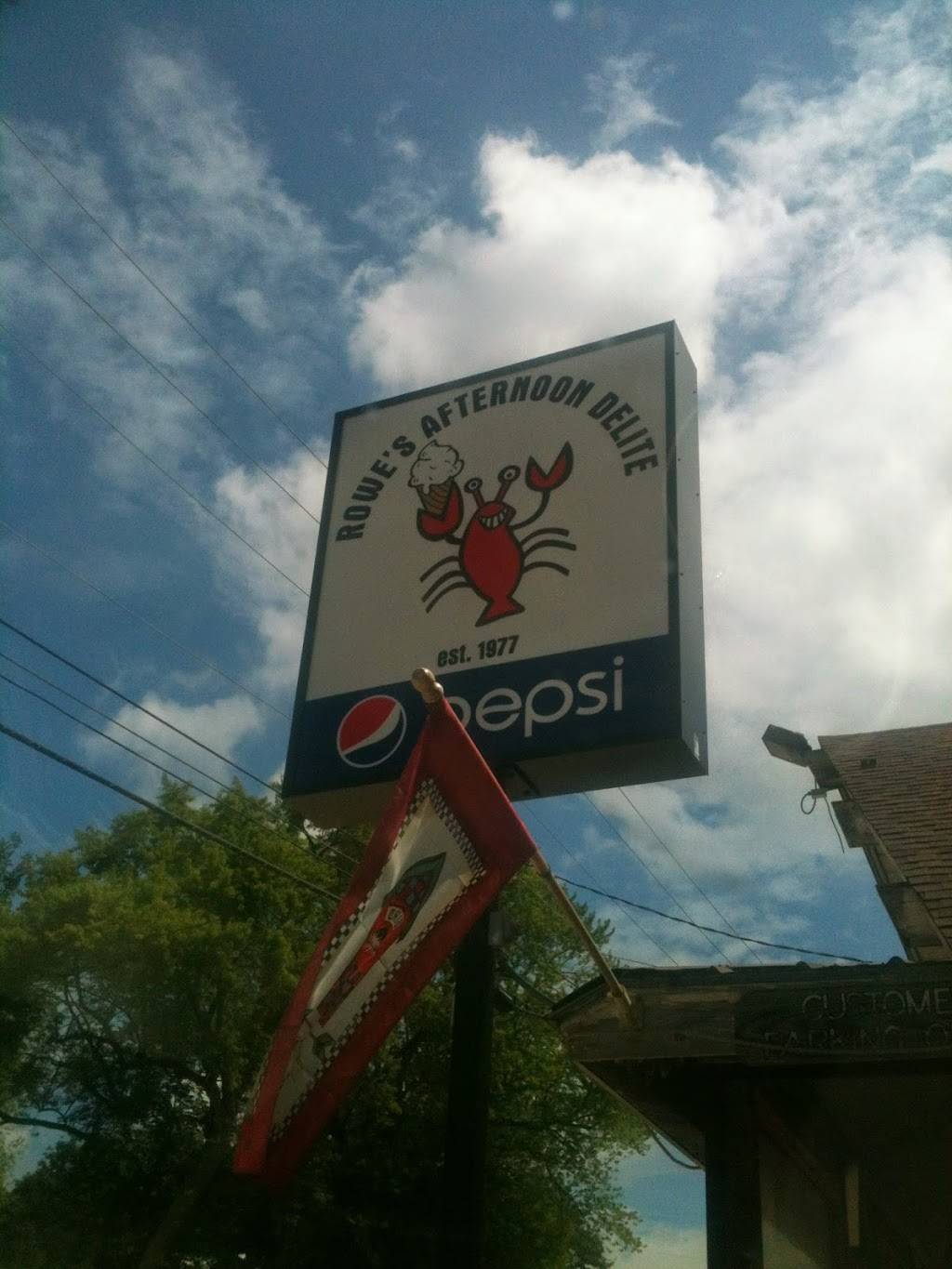 Rowes Afternoon Delite | restaurant | 856 River Rd, Mexico, ME 04257, USA | 2075628833 OR +1 207-562-8833