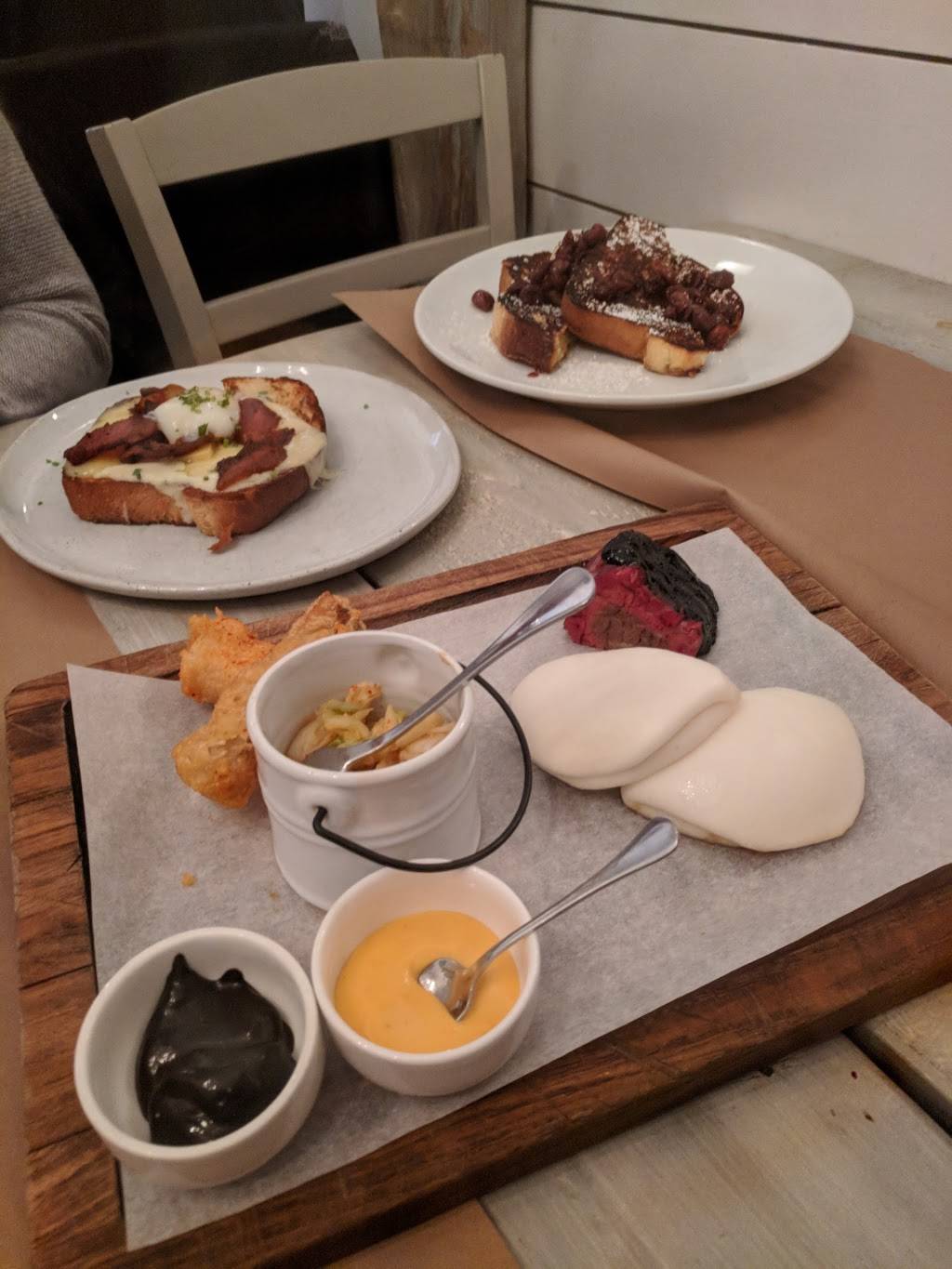 The Cottage | restaurant | 256 Post Rd E, Westport, CT 06880, USA | 2035573701 OR +1 203-557-3701