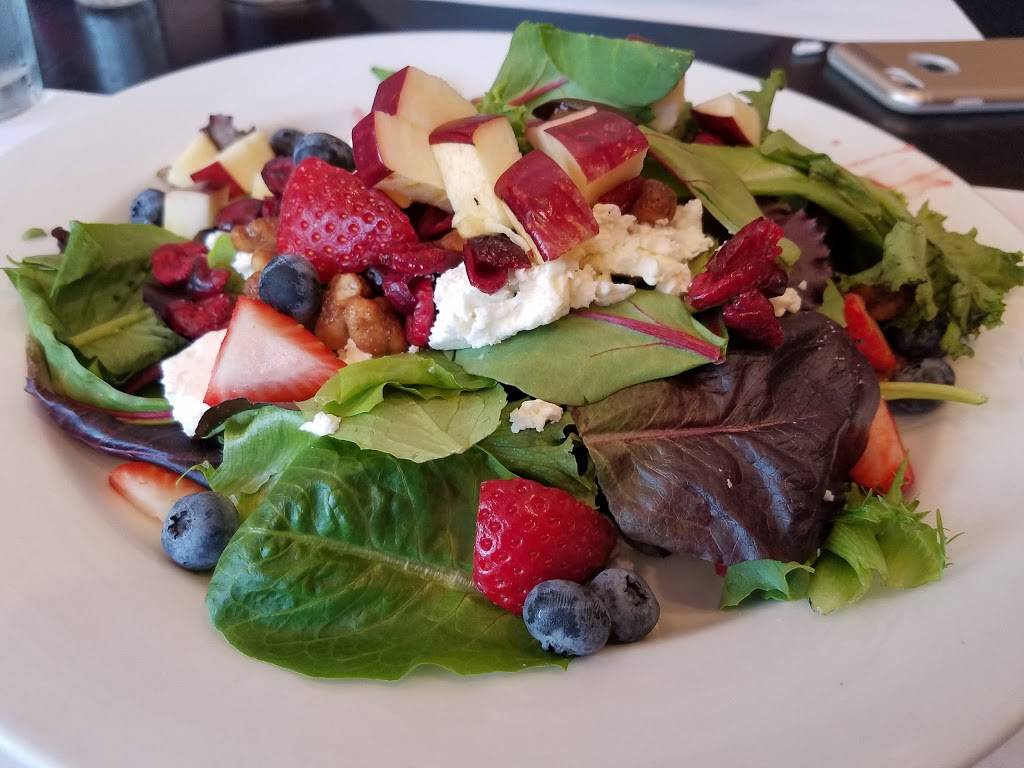 Maurizios | restaurant | 33 E Main St, Moorestown, NJ 08057, USA | 8567939884 OR +1 856-793-9884