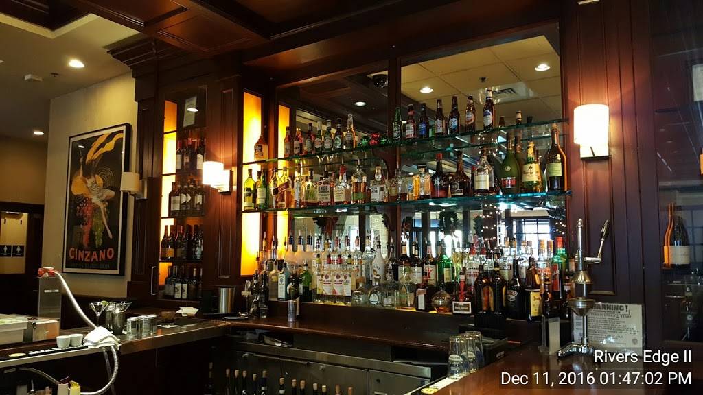 Salvatores | restaurant | 55 High St, Medford, MA 02155, USA | 7813939333 OR +1 781-393-9333