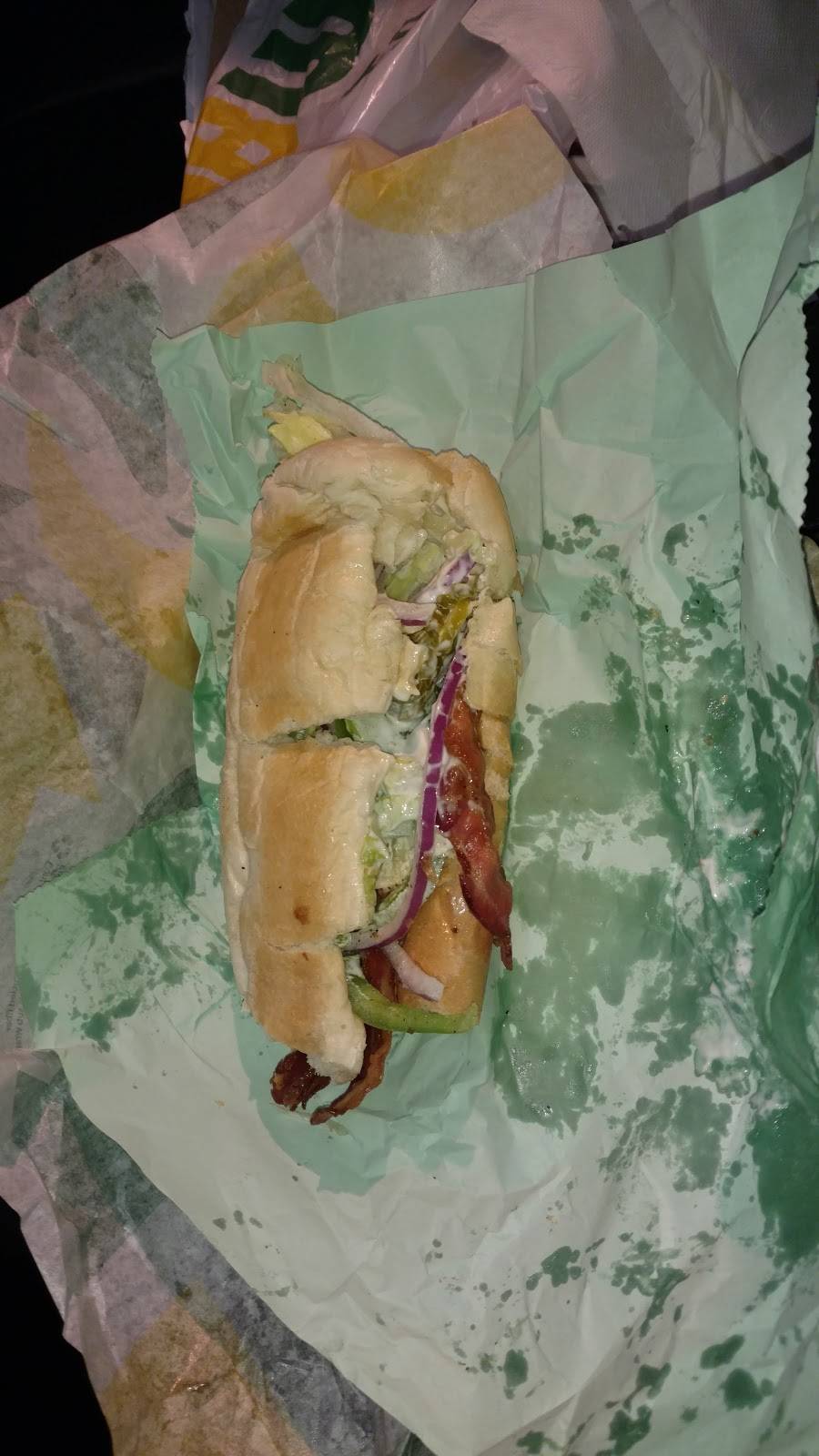 Subway | meal takeaway | 1905 E Hwy 7, Montevideo, MN 56265, USA | 3202692233 OR +1 320-269-2233