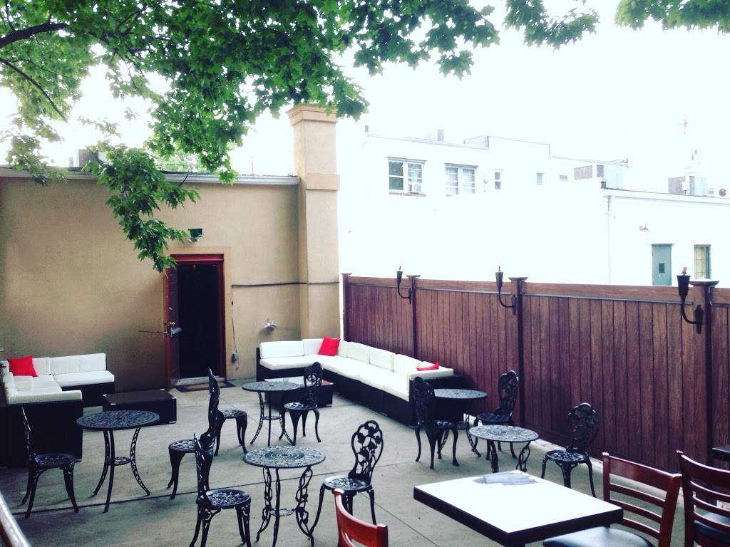 Le Caire Lounge | night club | 279 Hillside Avenue, Williston Park, NY 11596, USA | 5168775072 OR +1 516-877-5072