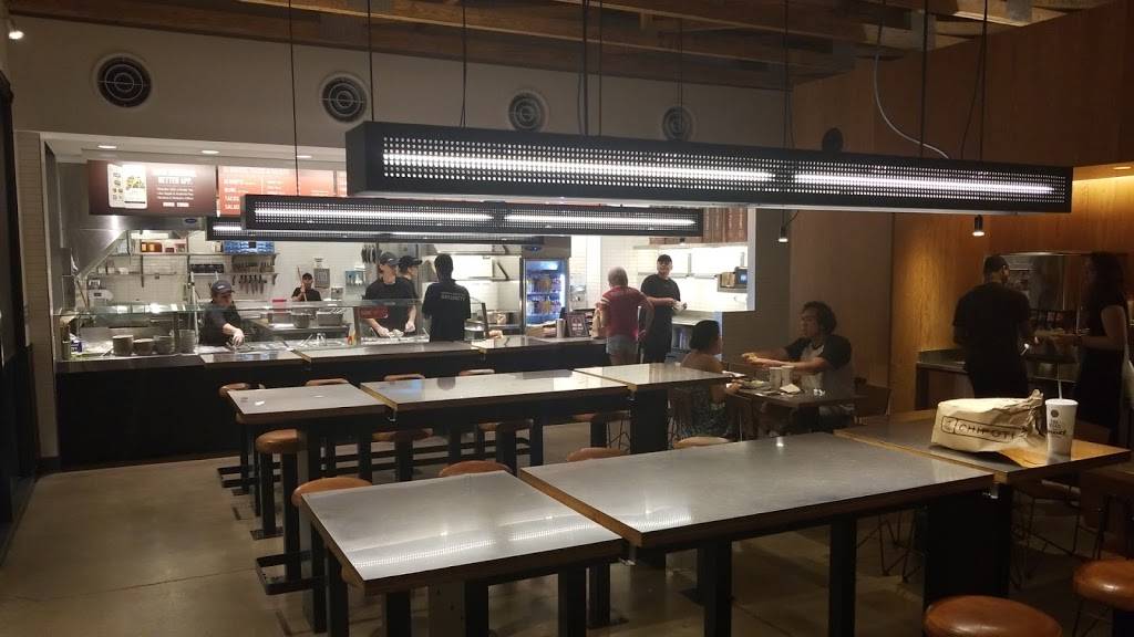 Chipotle Mexican Grill | restaurant | 1926 Daniel Stuart Square, Woodbridge, VA 22191, USA | 7034926590 OR +1 703-492-6590