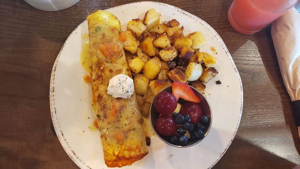 First Watch - Winter Haven | cafe | 555 Cypress Gardens Blvd, Winter Haven, FL 33880, USA | 8632518433 OR +1 863-251-8433