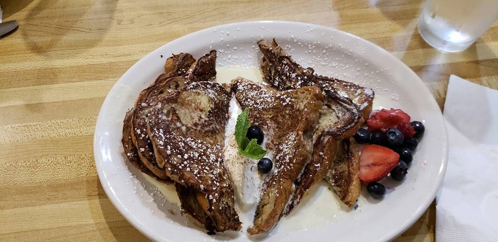 Sabrosa Cafe & Gallery | cafe | 3216 S Howell Ave, Milwaukee, WI 53207, USA | 3128341929 OR +1 312-834-1929