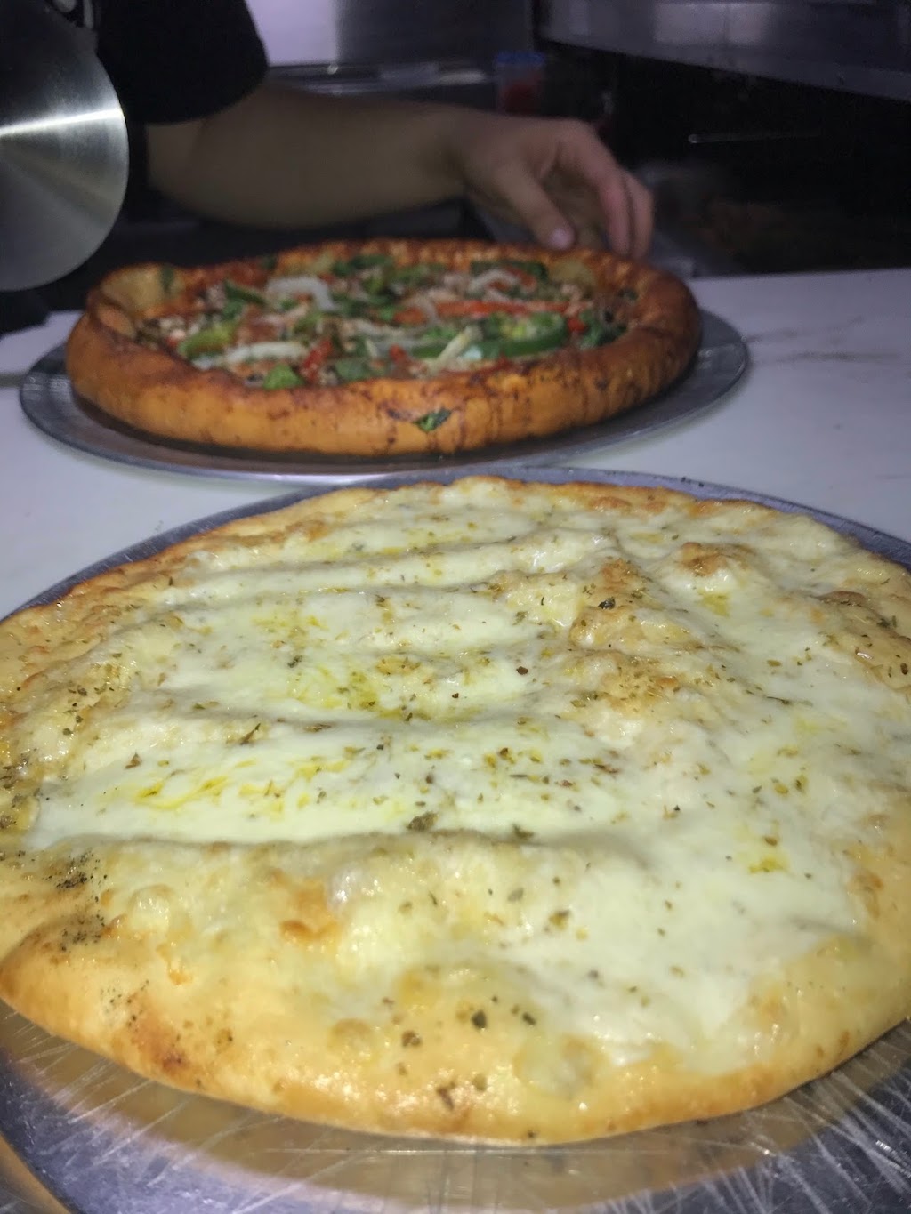 BROs PIZZA | restaurant | 11364 S Foothills Blvd, Yuma, AZ 85367, USA | 9283184476 OR +1 928-318-4476