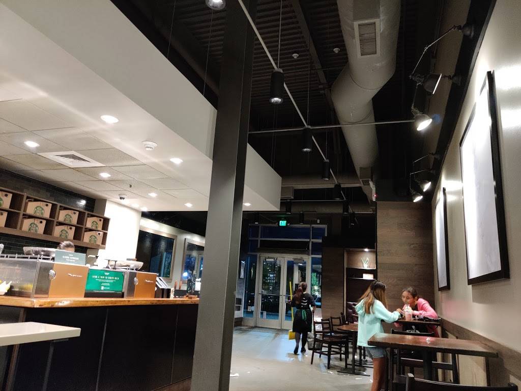 Starbucks | cafe | 914 Old Country Rd, Garden City, NY 11530, USA | 5162220714 OR +1 516-222-0714