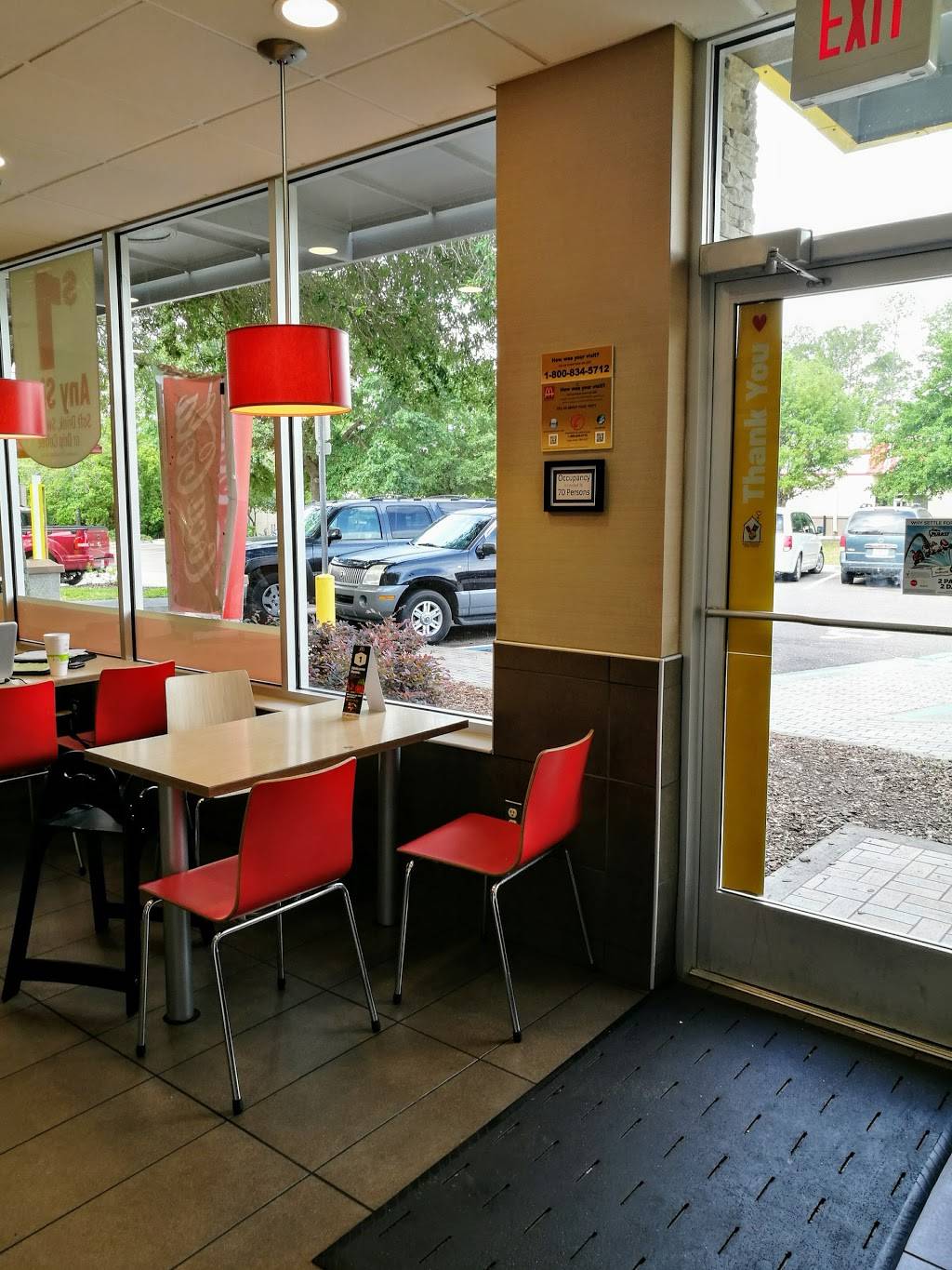 McDonalds | cafe | 116 E State Rd 200, Yulee, FL 32097, USA | 9042250045 OR +1 904-225-0045