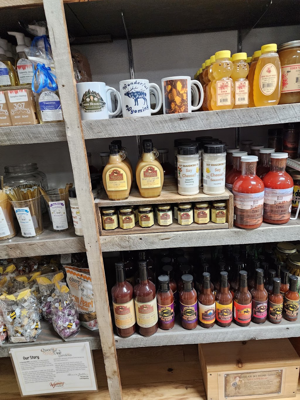 Farson Mercantile | meal takeaway | 4048 US-191, Farson, WY 82932, USA | 3072739511 OR +1 307-273-9511