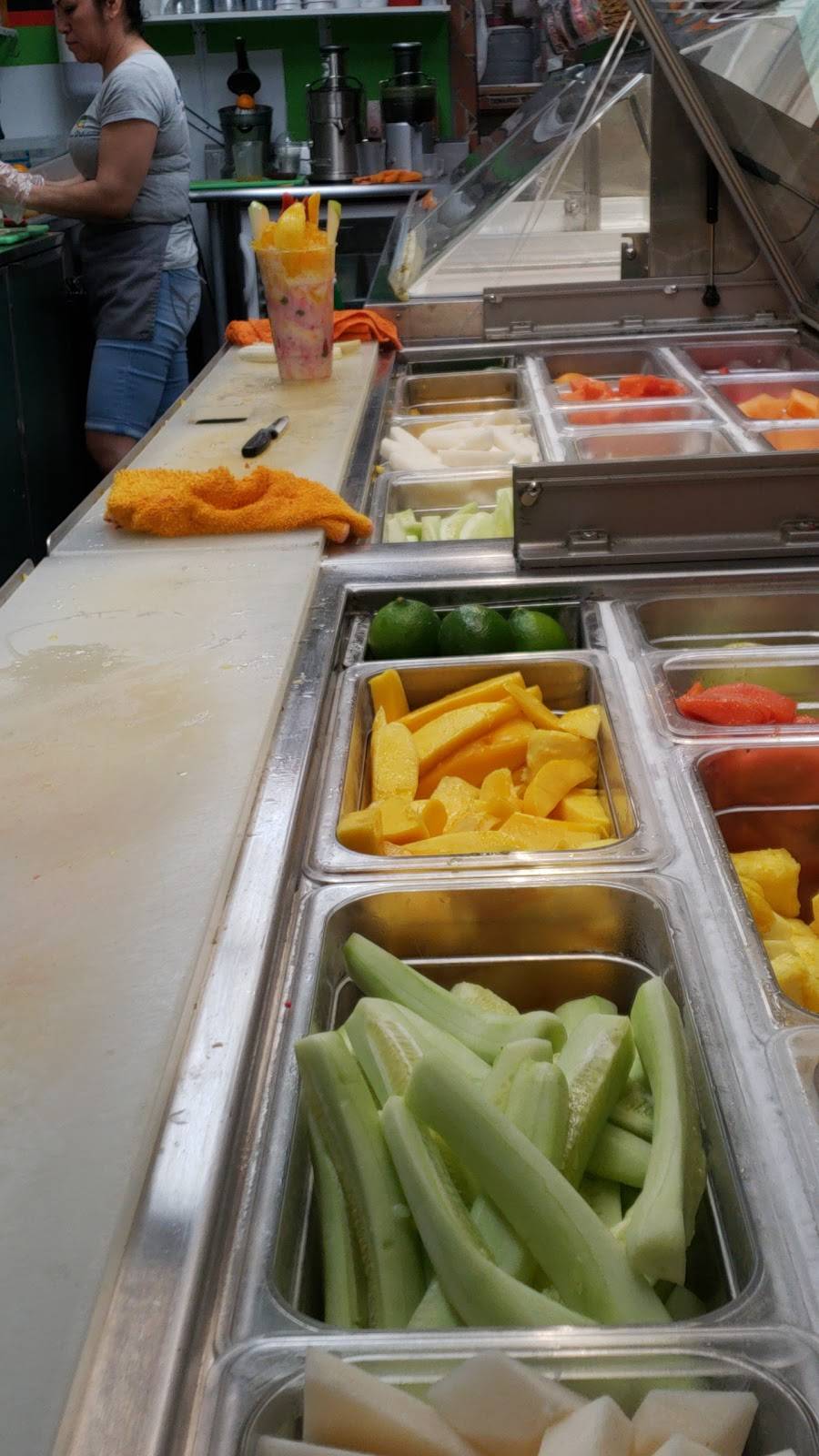 Cositas Deliciosas | restaurant | 271 Grand Ave, New Haven, CT 06513, USA | 2037824757 OR +1 203-782-4757