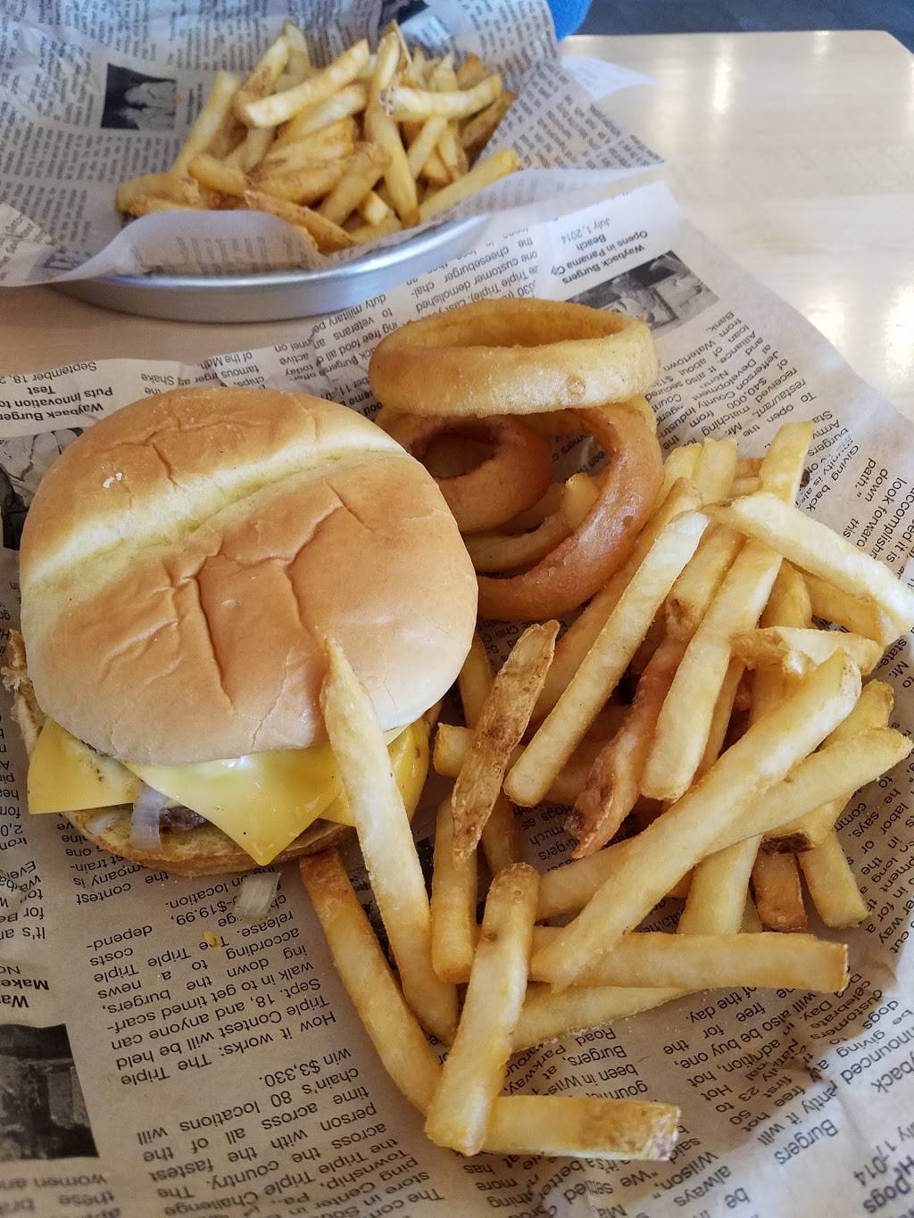 Wayback Burgers | restaurant | 26455 Johnson Rd, Evans Mills, NY 13637, USA | 3156296461 OR +1 315-629-6461