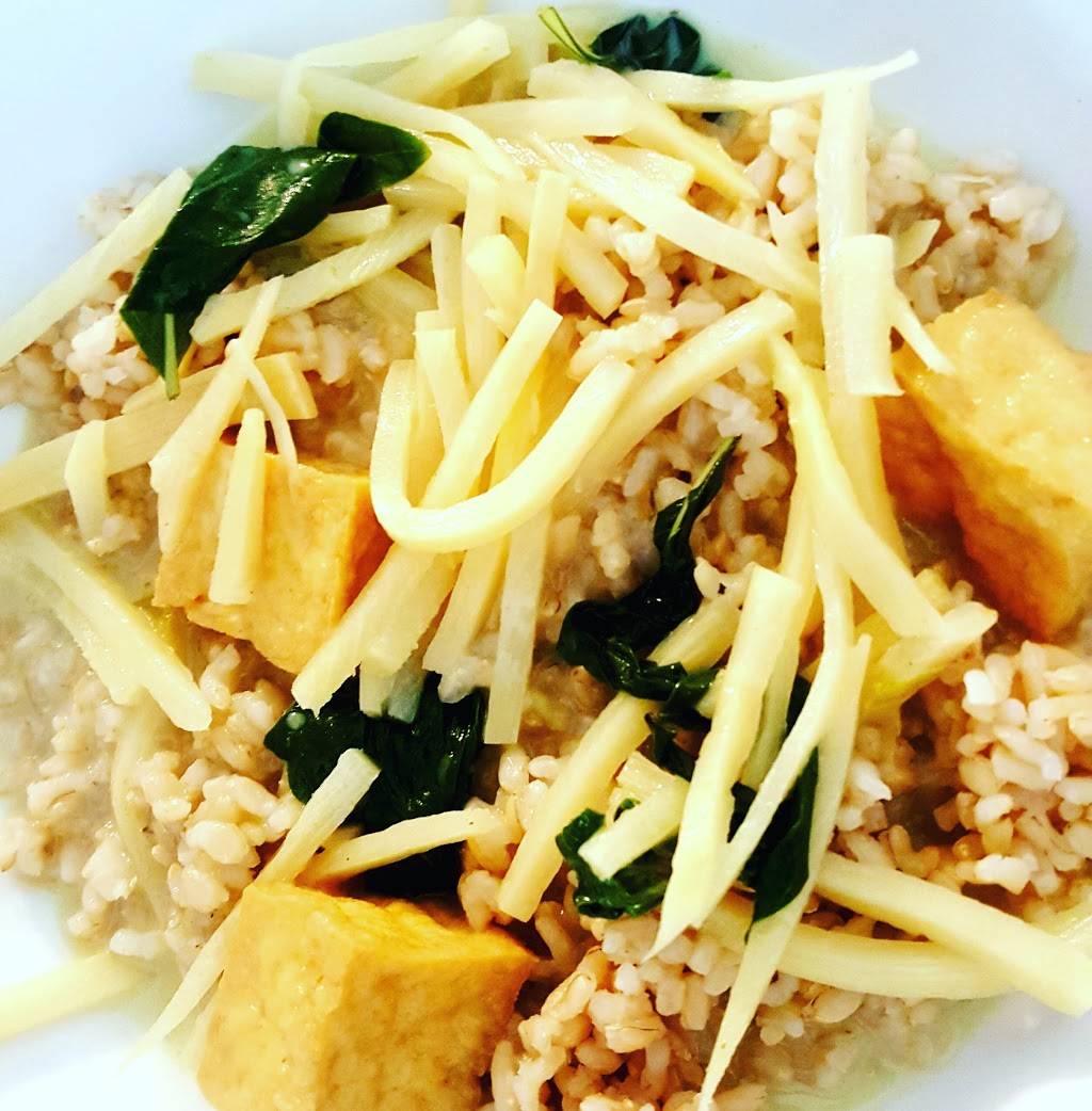 Rich & Richer Authentic Thai Cuisine | restaurant | 2448 Stearns St, Simi Valley, CA 93063, USA | 8055815344 OR +1 805-581-5344