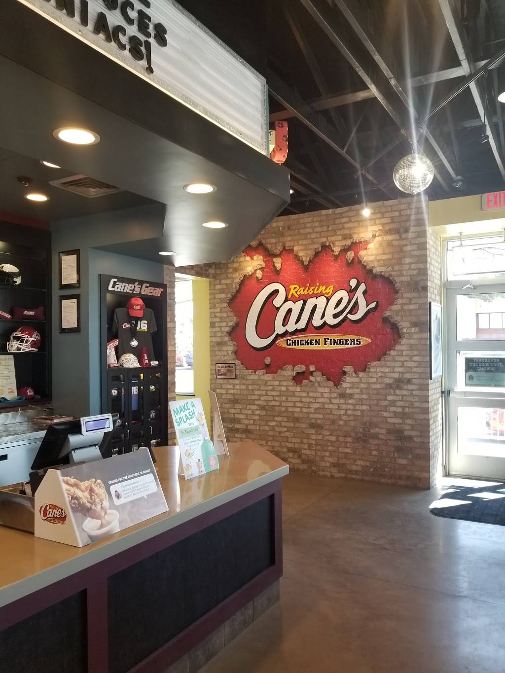 Raising Canes Chicken Fingers | meal takeaway | 651 S Telshor Blvd, Las Cruces, NM 88011, USA | 5755225207 OR +1 575-522-5207