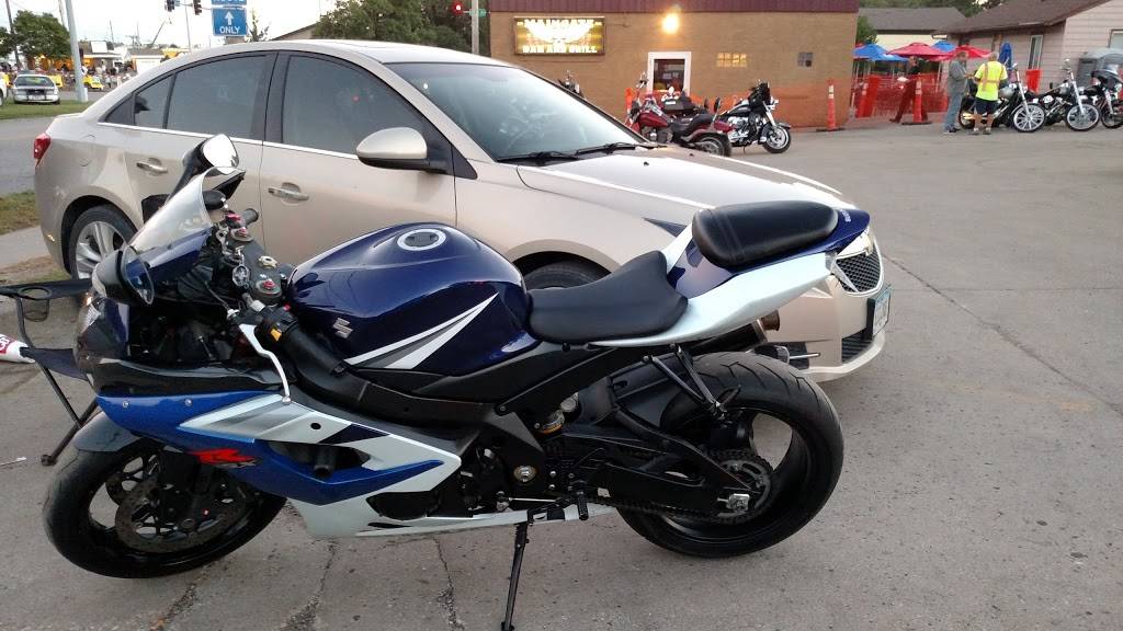 Maingate Bar & Grill | restaurant | 2956 E Grand Ave, Des Moines, IA 50317, USA | 5152662716 OR +1 515-266-2716