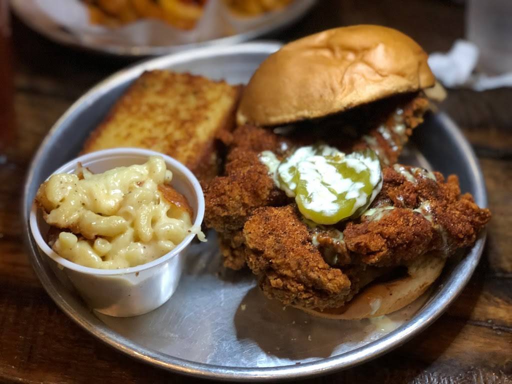 Edleys Bar-B-Que | restaurant | 2706 12th Ave S, Nashville, TN 37204, USA | 6159532951 OR +1 615-953-2951