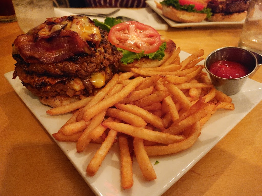 Backwoods Crossing | restaurant | 6725 Mahan Dr, Tallahassee, FL 32308, USA | 8507653753 OR +1 850-765-3753