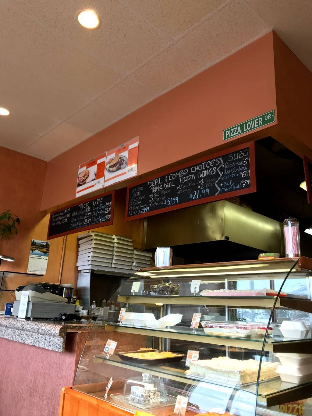 Delicious Pizza | restaurant | 900 Fairway Crescent, Kitchener, ON N2A 4B3, Canada | 5198968896 OR +1 519-896-8896