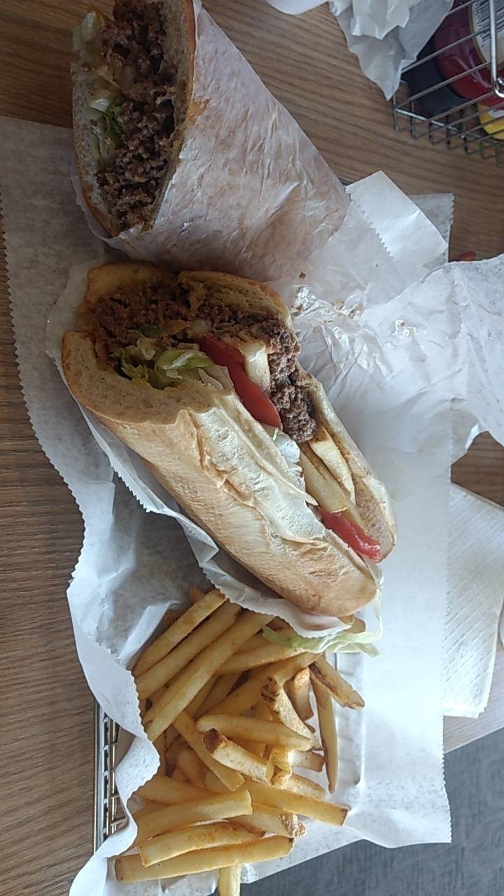 Buffs subs burgers wings | restaurant | 451 N Thompson Ln suite a, Murfreesboro, TN 37129, USA | 6155464444 OR +1 615-546-4444