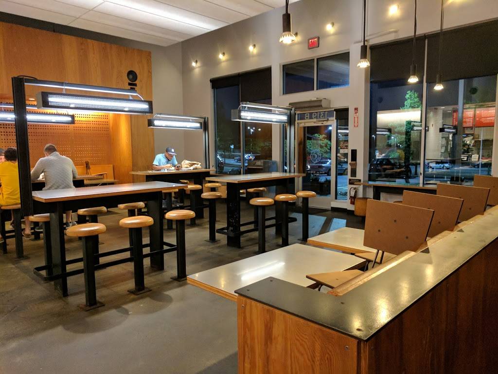 Chipotle Mexican Grill | restaurant | 1319 Boston Post Rd Spc 4B, Milford, CT 06460, USA | 2038771530 OR +1 203-877-1530