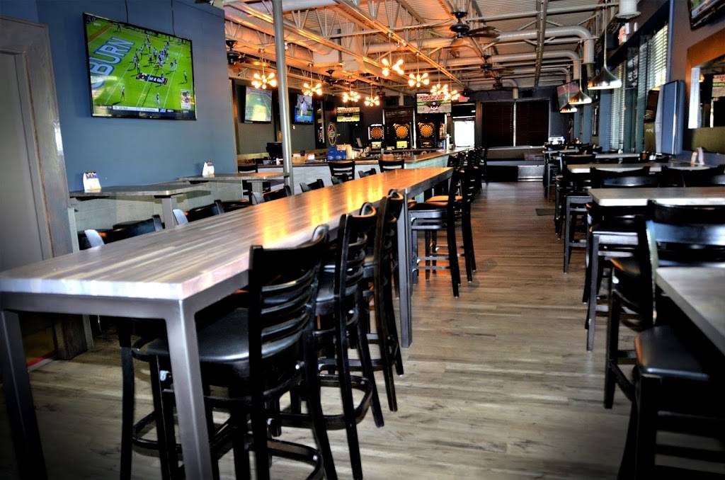 Caseys Pub | restaurant | 7307 N Alpine Rd, Loves Park, IL 61111, USA | 8156376088 OR +1 815-637-6088