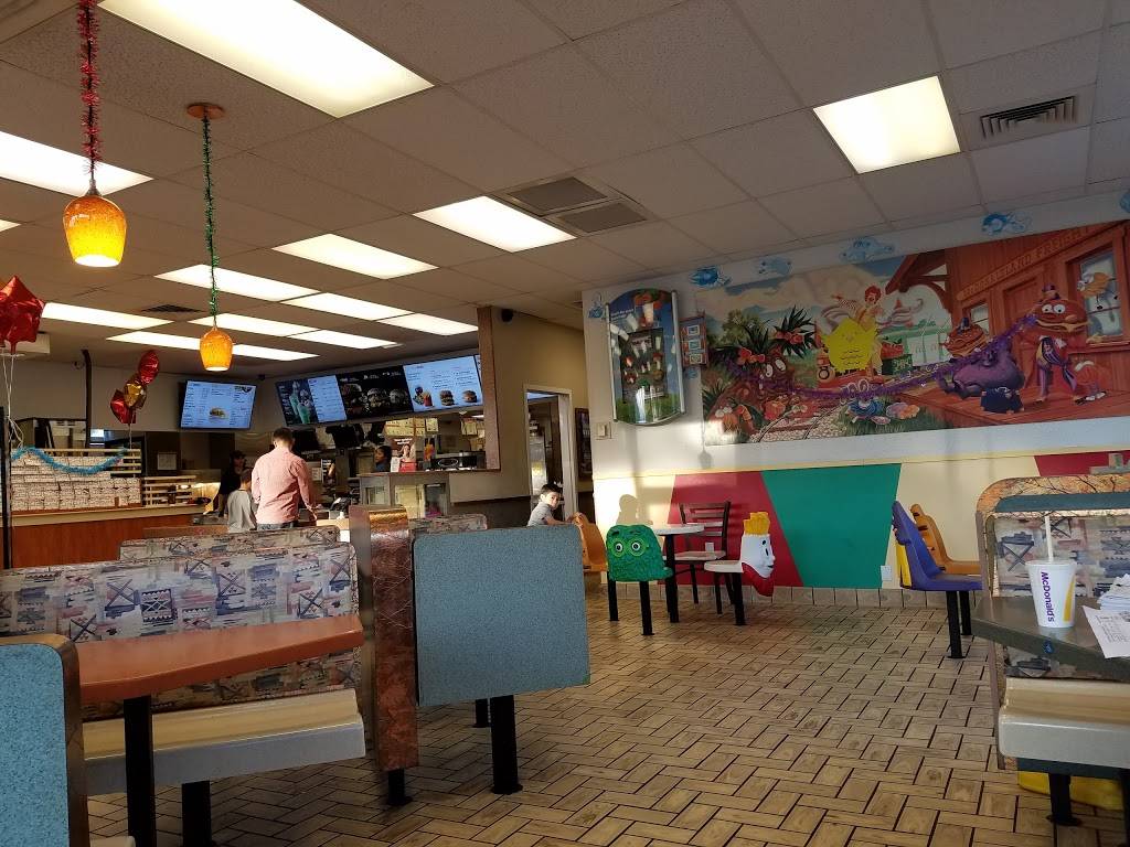 McDonalds | cafe | 9857 Balboa Blvd, Northridge, CA 91325, USA | 8187725151 OR +1 818-772-5151