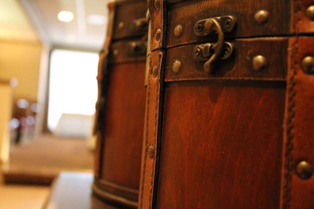 Valley Junction Restaurant | restaurant | 240 E Hines Hill Rd, Hudson, OH 44236, USA | 3306539191 OR +1 330-653-9191