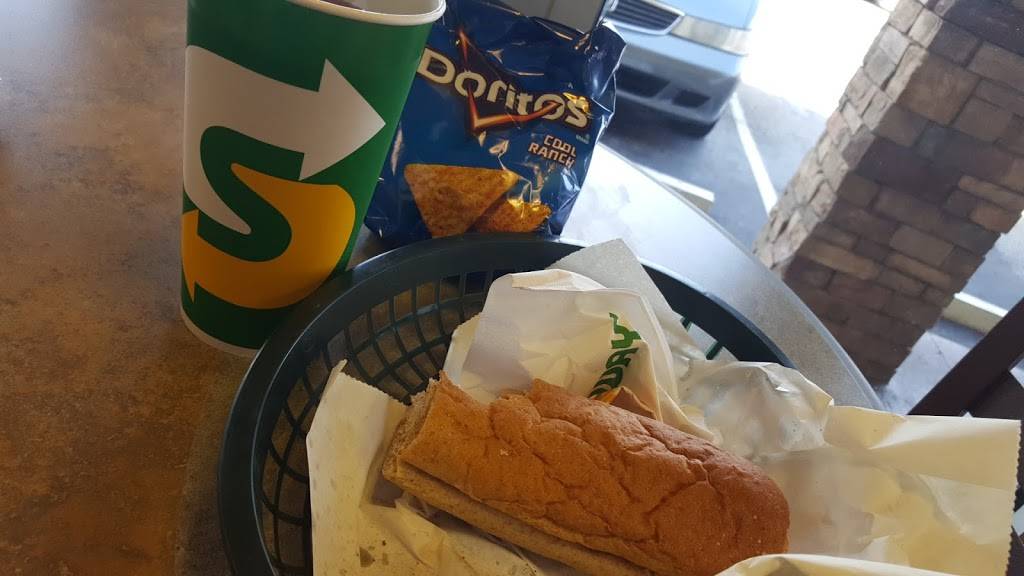 Subway | restaurant | 7515 S Orange Ave, Orlando, FL 32809, USA | 4074380058 OR +1 407-438-0058