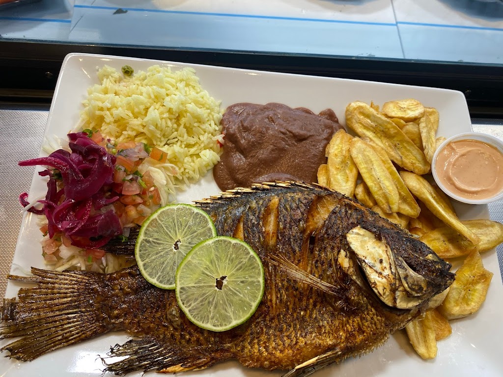 Latino Finest Deli | restaurant | 818 Murfreesboro Pike #104, Nashville, TN 37217, USA | 6157309051 OR +1 615-730-9051