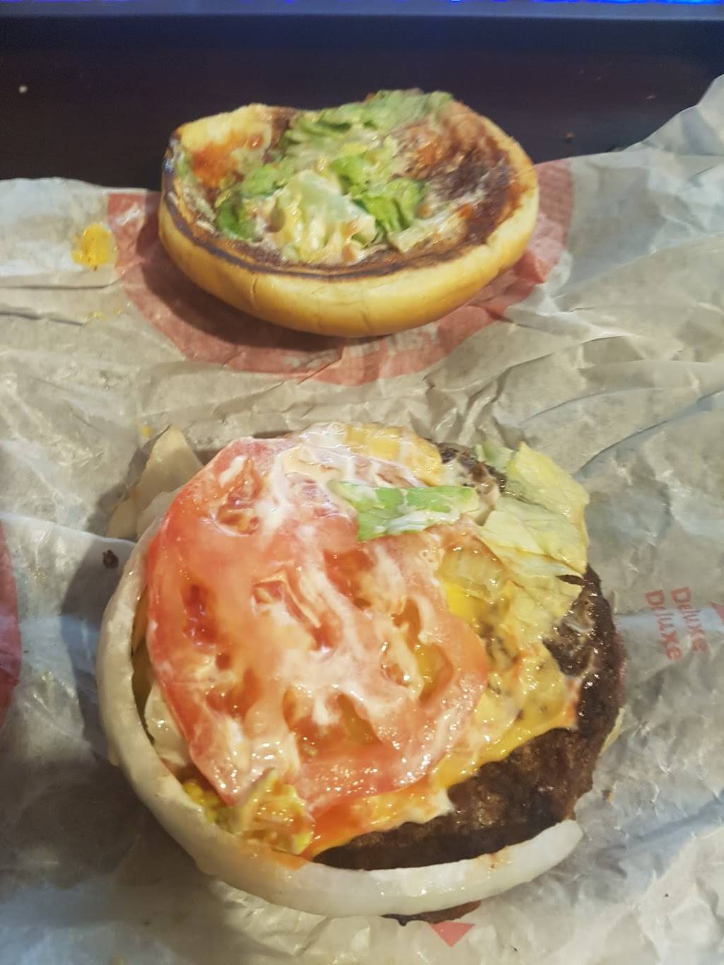 Dairy Queen Grill & Chill | restaurant | 832 Fennell Ave E, Hamilton, ON L8V 1V6, Canada | 9053855882 OR +1 905-385-5882