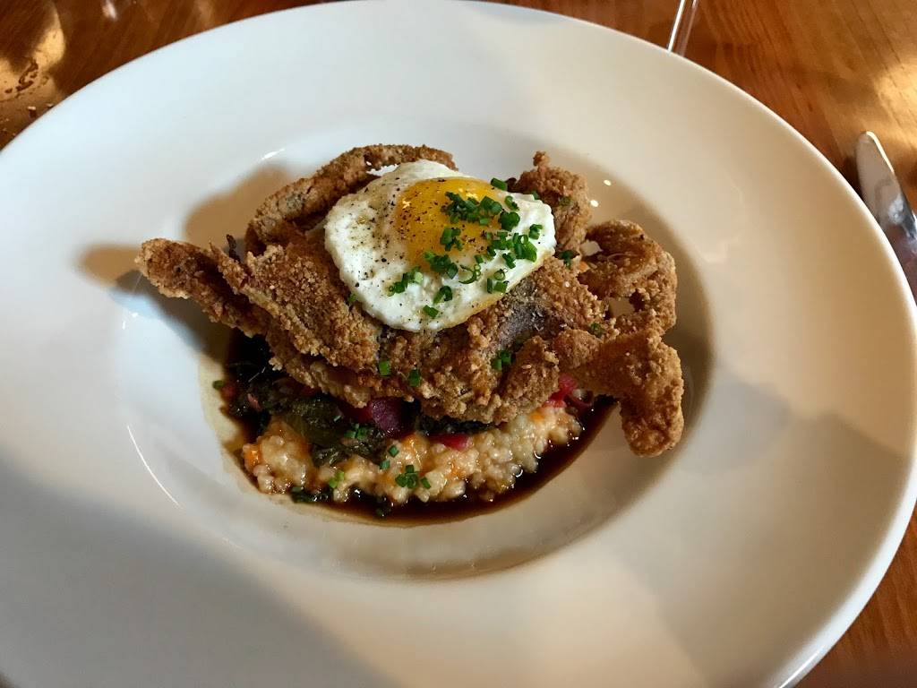 The River and Rail Restaurant | restaurant | 2201 Crystal Spring Ave SW, Roanoke, VA 24014, USA | 5404006830 OR +1 540-400-6830