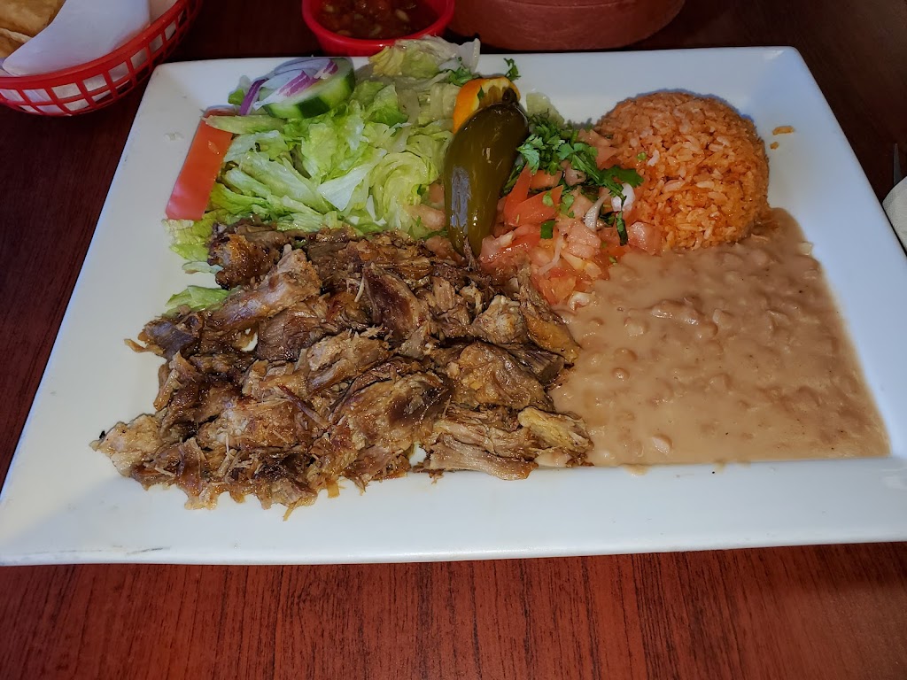 El Canto de la Sirena | restaurant | 2055 N Perris Blvd, Perris, CA 92571, USA | 9515917777 OR +1 951-591-7777