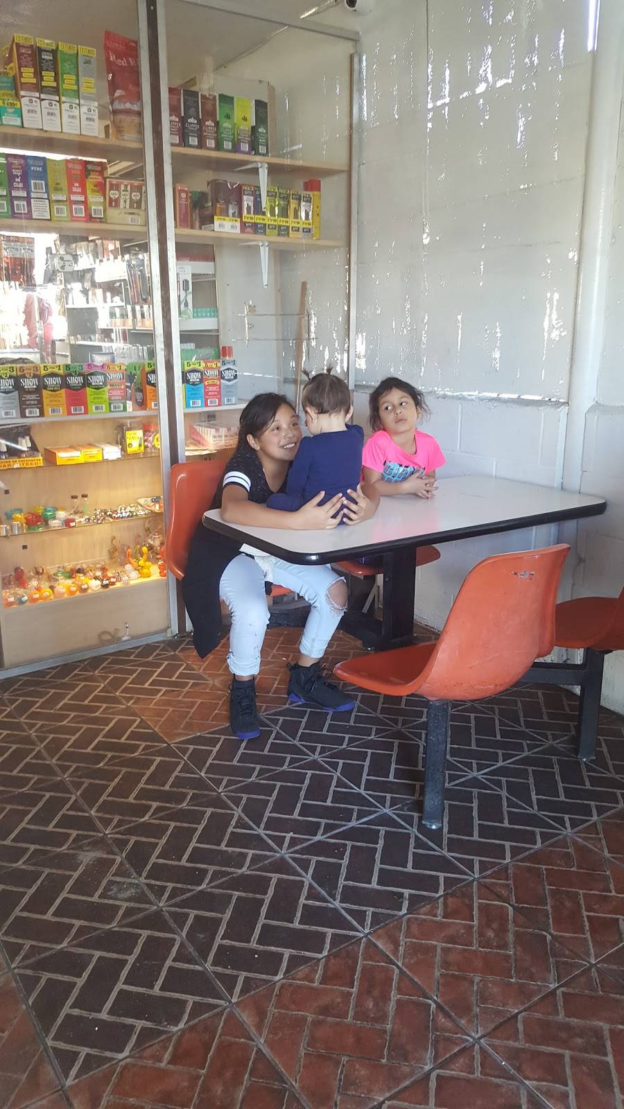 Tacos El Rayo | restaurant | 8025 Avalon Blvd, Los Angeles, CA 90003, USA | 3237594930 OR +1 323-759-4930