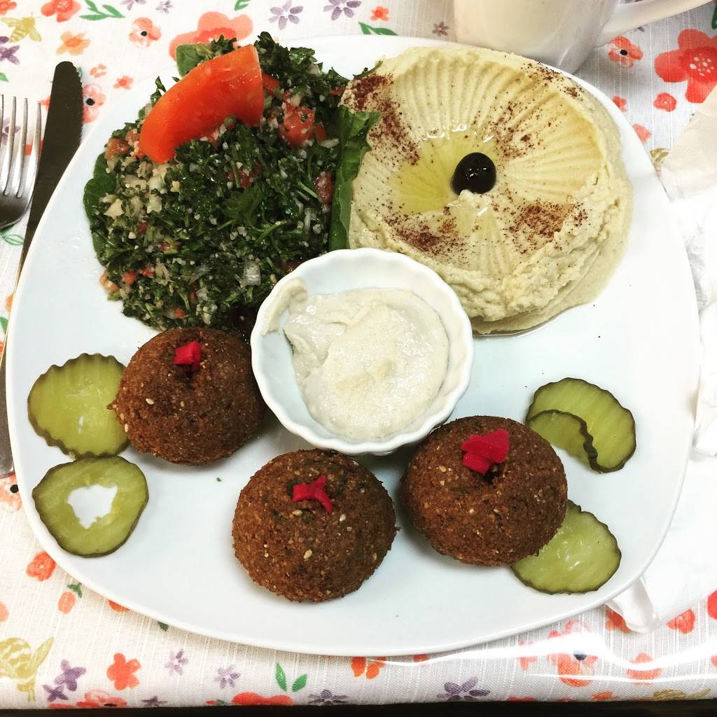 Beirut Cafe | restaurant | 5281 Park St N, St. Petersburg, FL 33709, USA | 7275414488 OR +1 727-541-4488