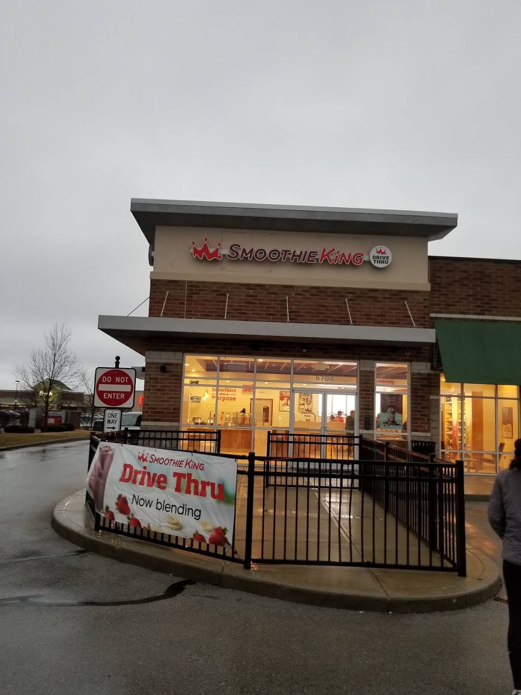 Smoothie King | restaurant | 6704 Whitestown Pkwy, Zionsville, IN 46077, USA | 3173425545 OR +1 317-342-5545