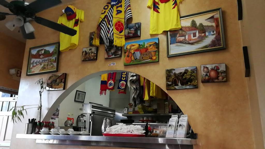 La Fonda Antioquena | restaurant | 5125 Melrose Ave, Los Angeles, CA 90004, USA | 3239575164 OR +1 323-957-5164