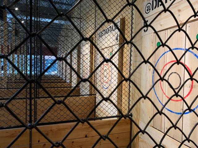 Detroit Axe - East | restaurant | 17420 Hall Rd #151, Clinton Twp, MI 48038, USA | 5862214311 OR +1 586-221-4311