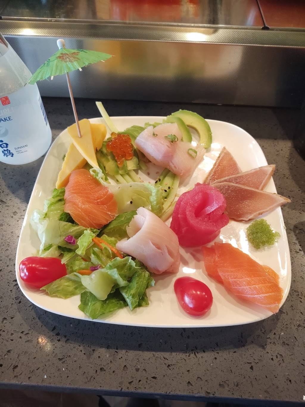 Momiji | restaurant | 913 NE Hwy 99 W #A, McMinnville, OR 97128, USA | 9712612194 OR +1 971-261-2194