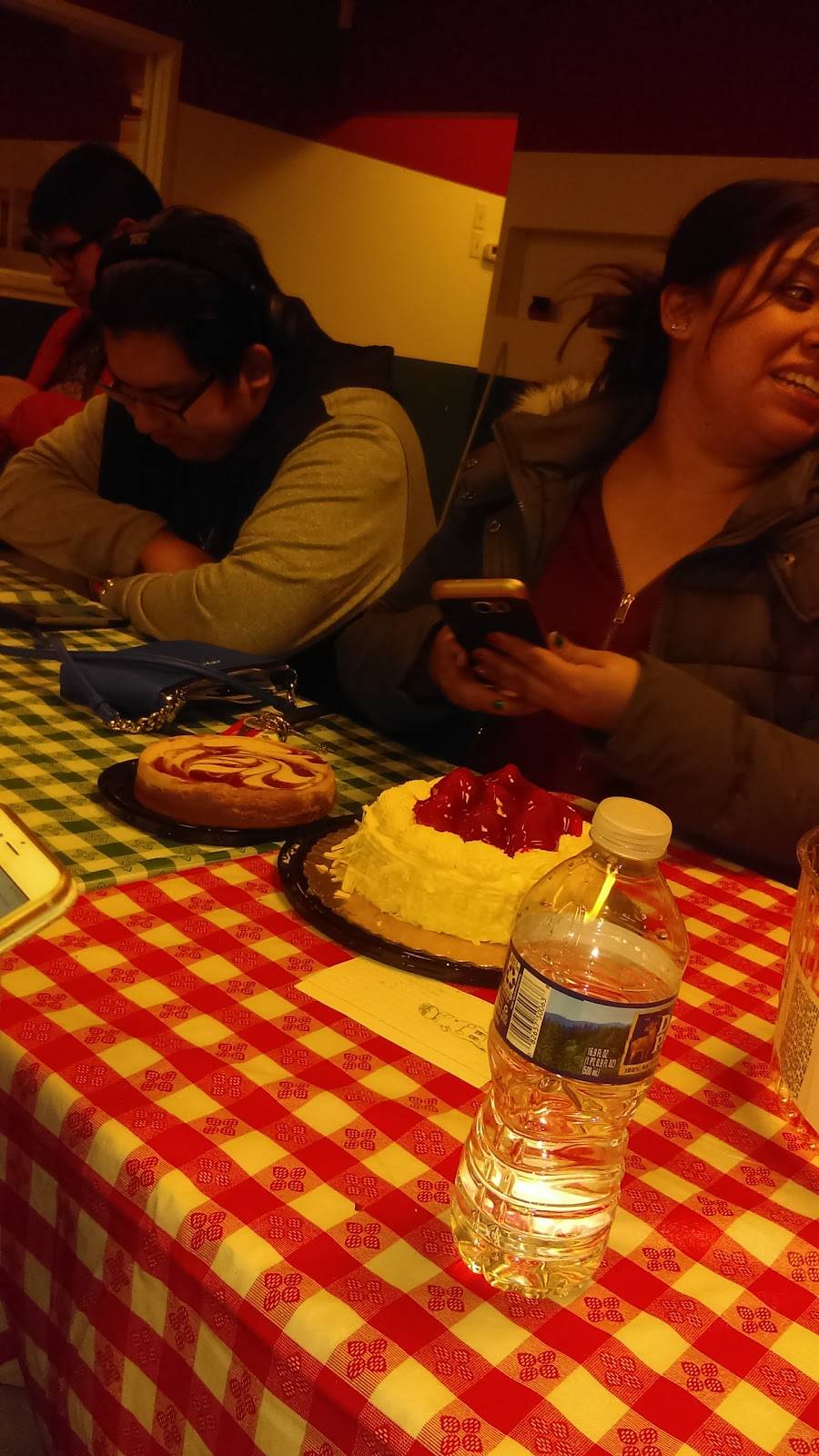 Dona Linda Authentic Mexican Cusine | restaurant | 611 W Strasburg Rd, West Chester, PA 19382, USA | 6104313214 OR +1 610-431-3214