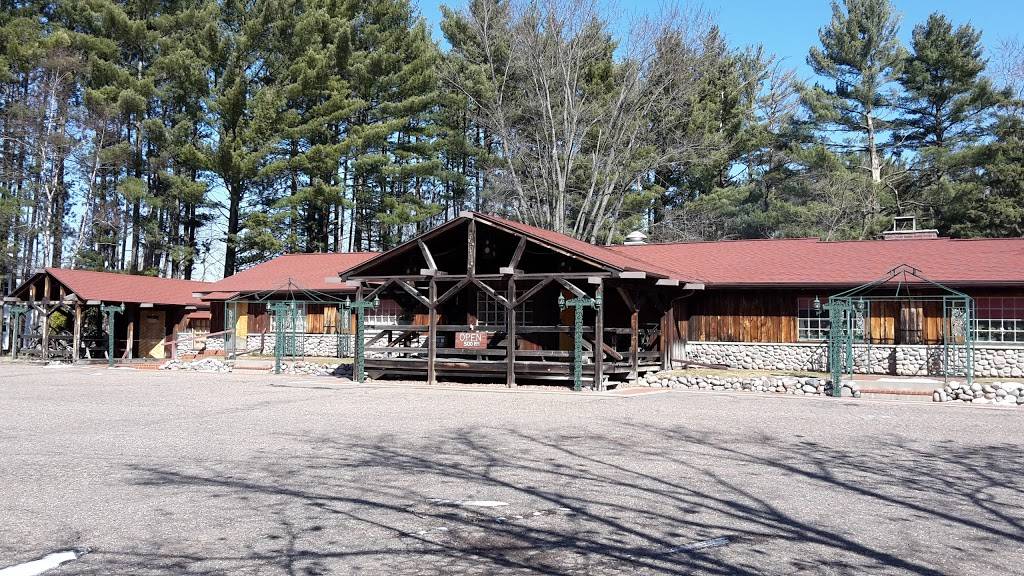 Wagon Wheel Supper Club | restaurant | 3901 N 6th St, Wausau, WI 54403, USA | 7156752263 OR +1 715-675-2263