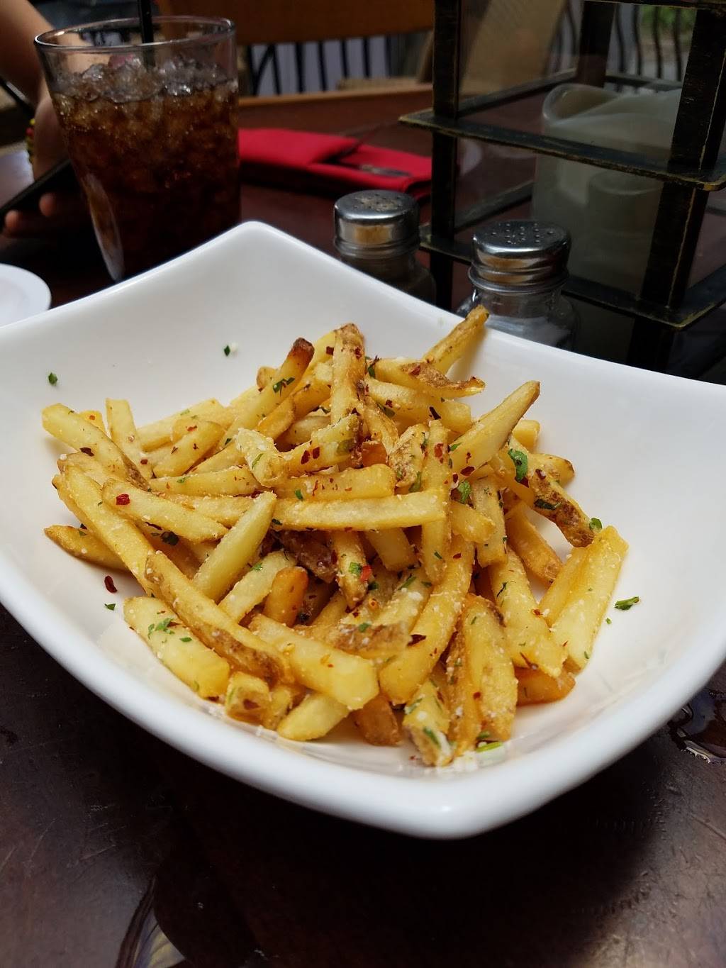 Switch Brick-Oven Pizza & Wine Bar | restaurant | 1615 S Royall St, Palestine, TX 75801, USA | 9037297700 OR +1 903-729-7700