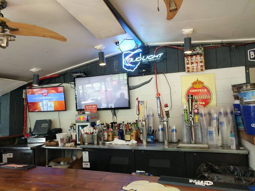 Big Buls Roadhouse | restaurant | 2461 Ross Millville Rd, Hamilton, OH 45013, USA | 5138442857 OR +1 513-844-2857