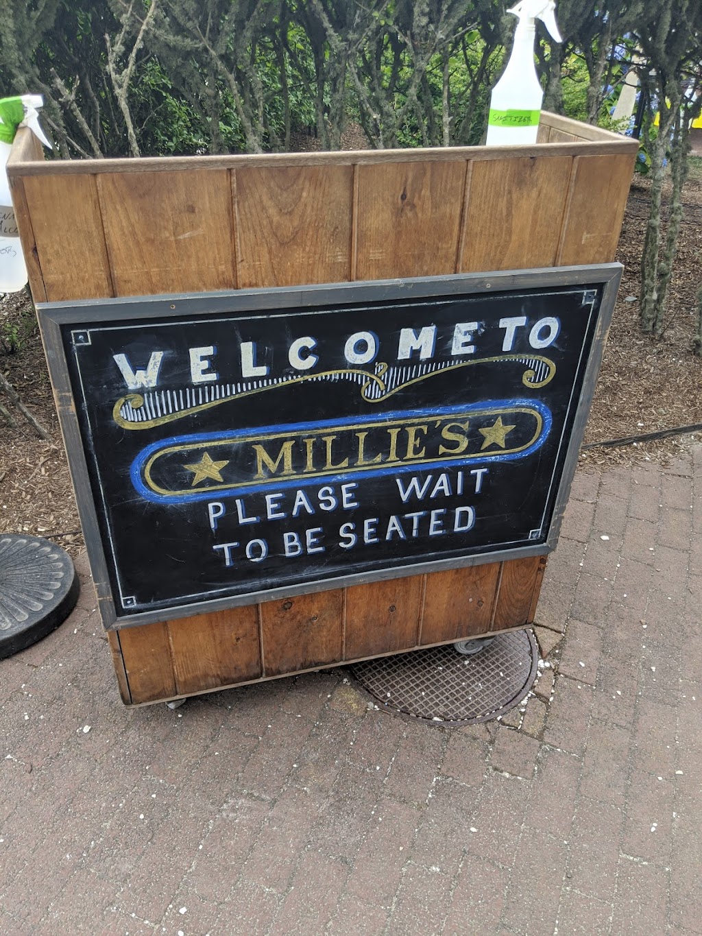 Millies Restaurant | restaurant | 326 Madaket Rd, Nantucket, MA 02554, USA | 5082288435 OR +1 508-228-8435
