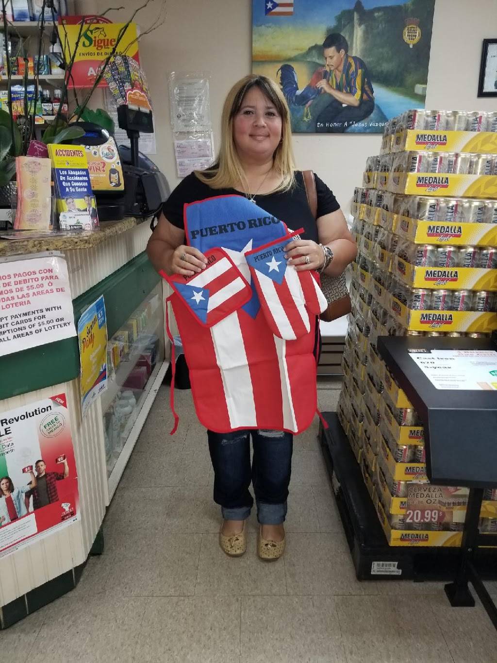 La Placita Latina Supermarket | restaurant | 519 E Vine St, Kissimmee, FL 34744, USA | 4074837934 OR +1 407-483-7934