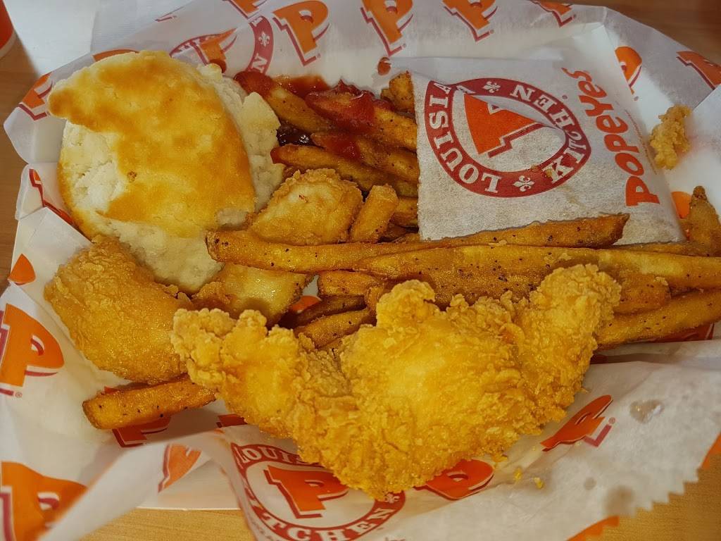 Popeyes Louisiana kitchen | restaurant | 4366 Kingston Rd, Scarborough, ON M1E 2M8, Canada | 4162824658 OR +1 416-282-4658